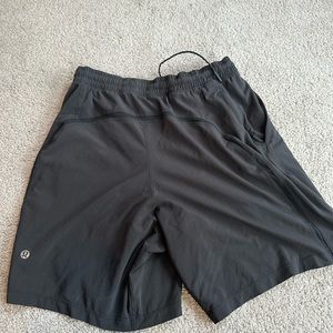 Lululemon - Pacebreaker Lined Shorts 7” - Medium